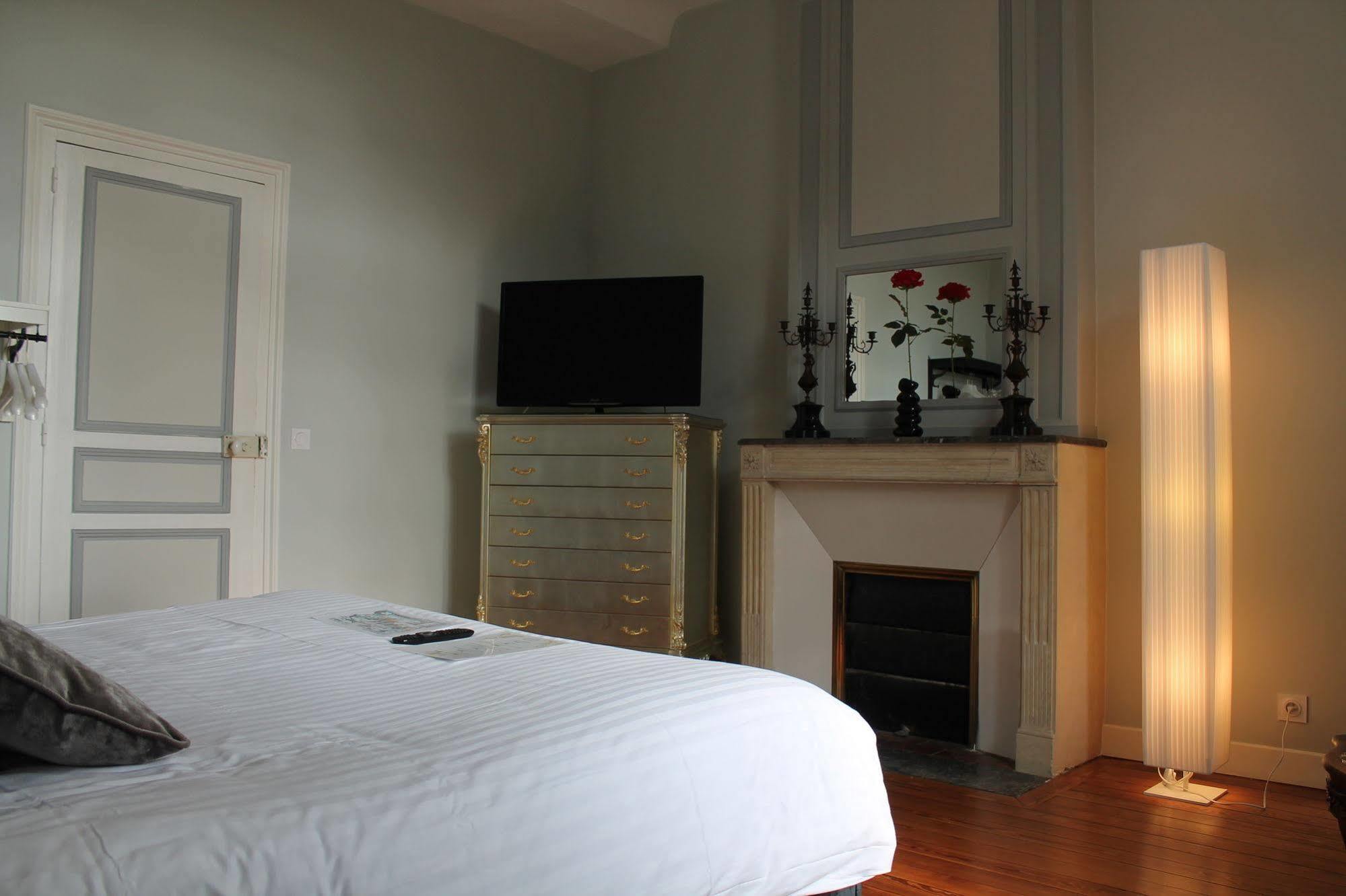 Domaine De Bayeux Hotel Ngoại thất bức ảnh